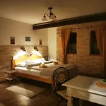 Kuria Private Wellness Apartment *