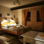 דירה Kuria Private Wellness *